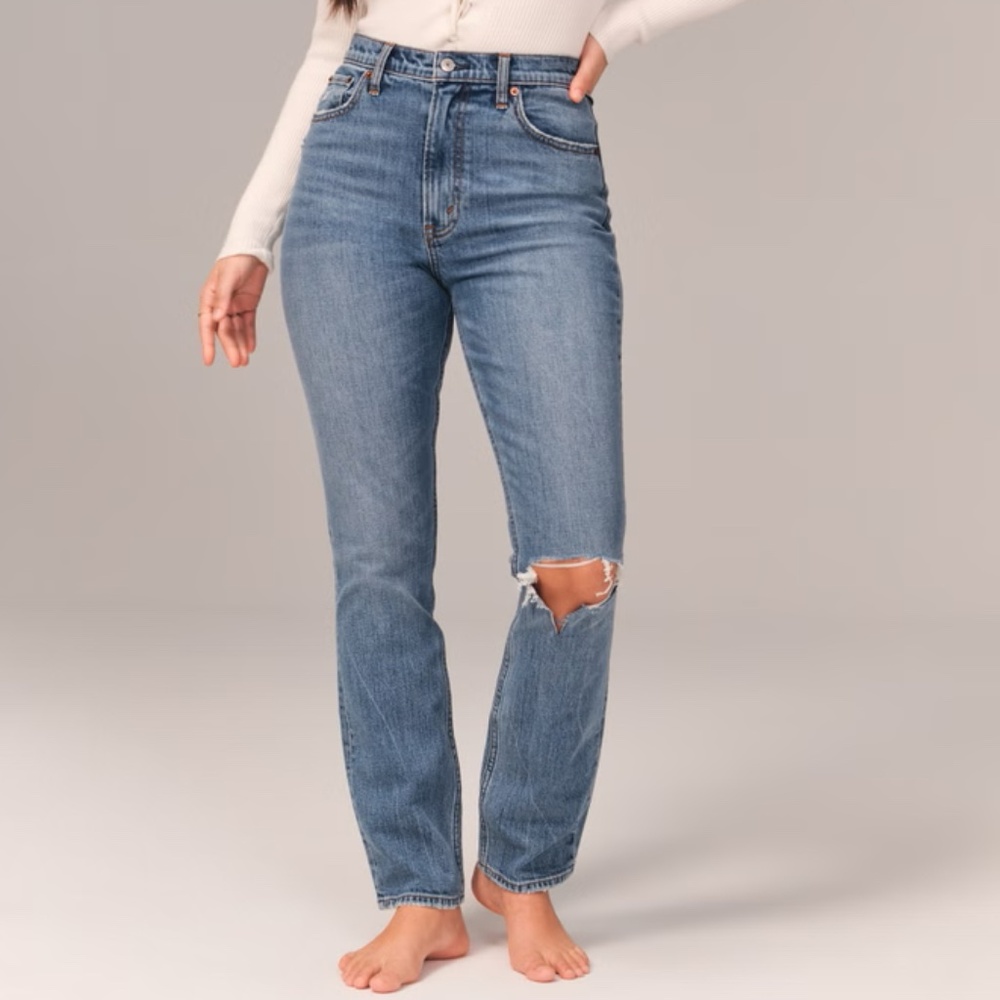 Abercrombie & Fitch Straight Leg Light Blue Jeans with Knee Rip